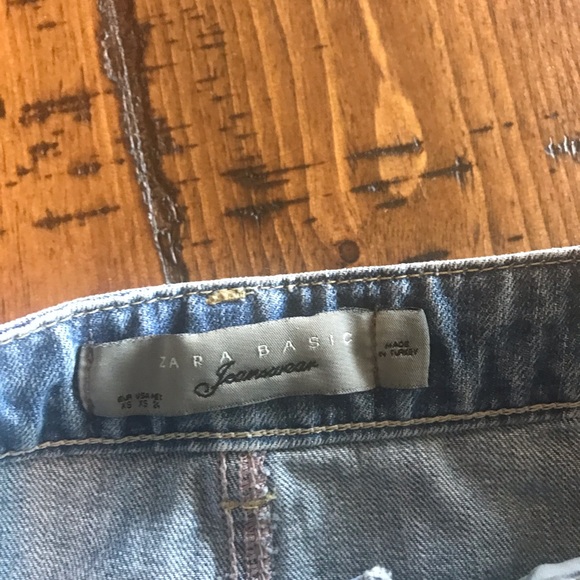 Zara Denim Skirt - Picture 3 of 3